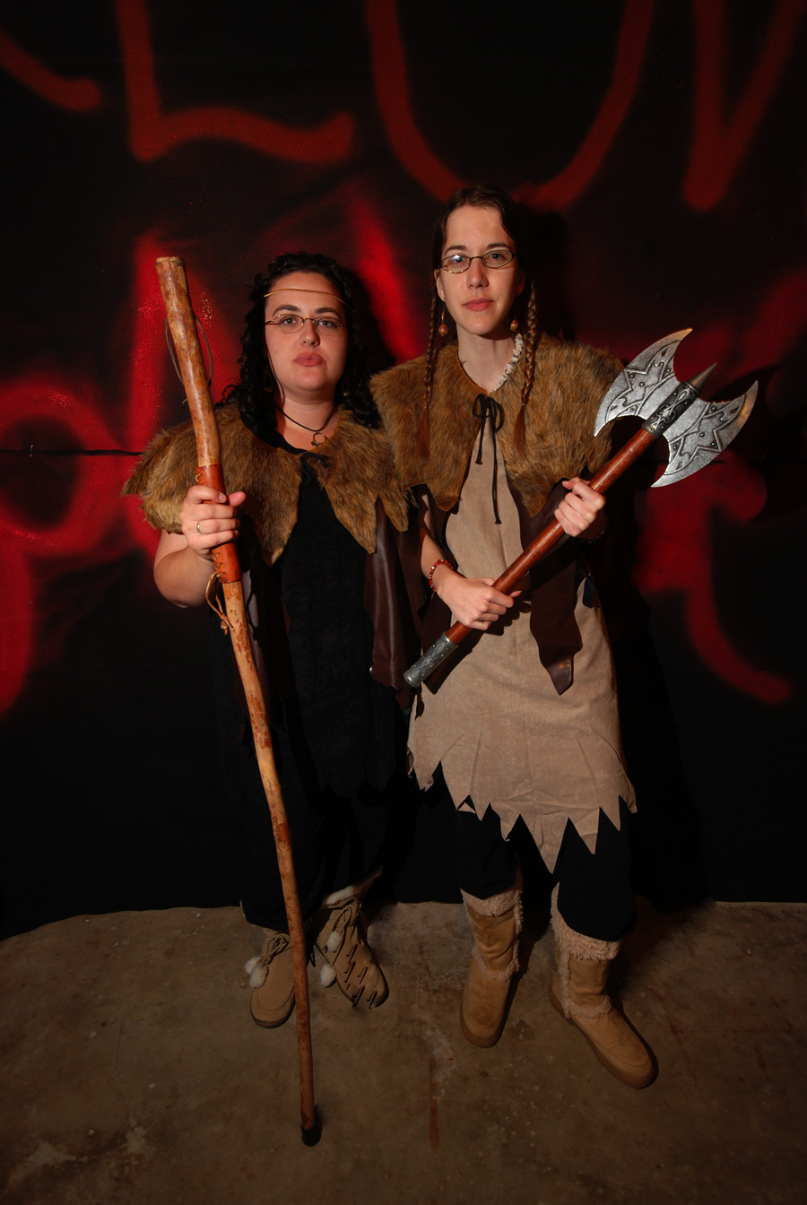 cavewomen
